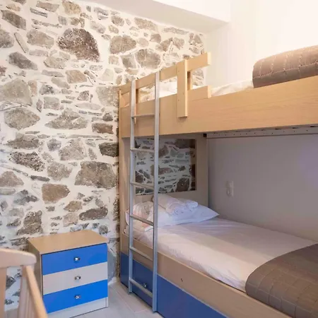 Two Brothers Stone House Holiday home